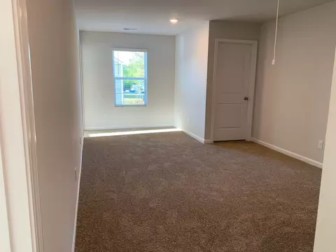 Bedroom - 152 Post Oak Dr, Jackson, GA 30233 photo 11 of 17