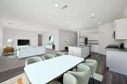 Dining - 10873 Curving Creek Loop, Parrish, FL 34219 photo 1 of 1