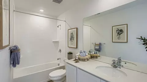Bath - 1725 Howling Dr, Windsor, CO 80550 photo 3 of 5