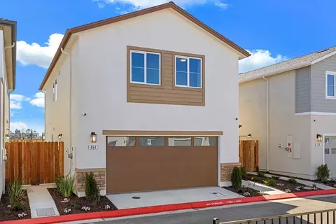 Exterior - 484 Anthology St, Turlock, CA 95380 photo 5 of 9