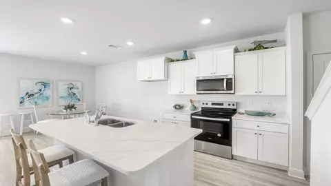 112 Harper Grove Cir, Ocean Springs, MS 39564