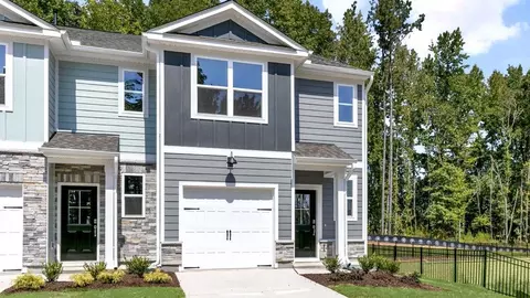 Exterior - 5004 Red Blush Way, Willow Spring, NC 27592 photo 3 of 8
