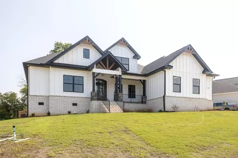 201 Mb Ayers Way, New Market, AL 35761