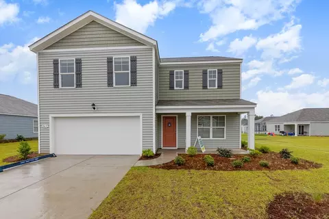 43 Cambridge Dr, Tabor City, NC 28463