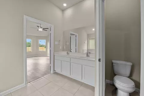 Entry Way - 13515 Playa Ave, Von Ormy, TX 78073 photo 2 of 3