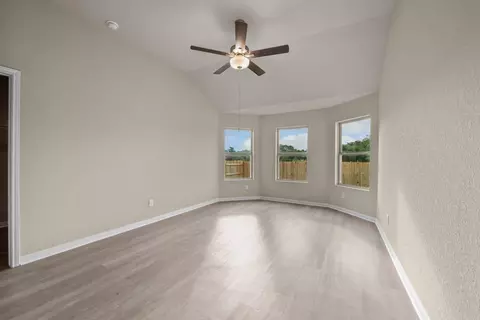 Other - 13515 Playa Ave, Von Ormy, TX 78073 photo 3 of 6