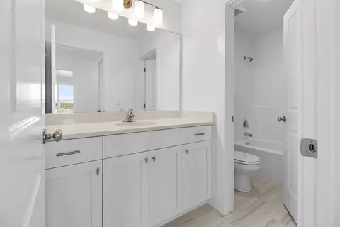 Bath - 591 N 550 W, Smithfield, UT 84335 photo 2 of 4