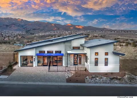 1050 Udowski Ct, Reno, NV 89523