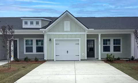 708 Ebb Tide Rd, Little River, SC 29566