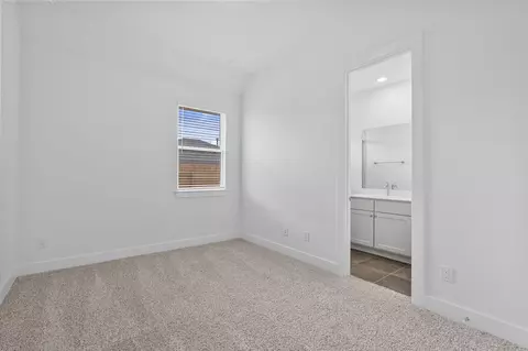 Bedroom - 448 Sprigtail Dr, Katy, TX 77493 photo 3 of 6