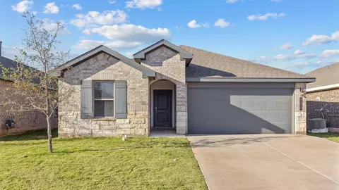7304 9th St, Lubbock, TX 79416