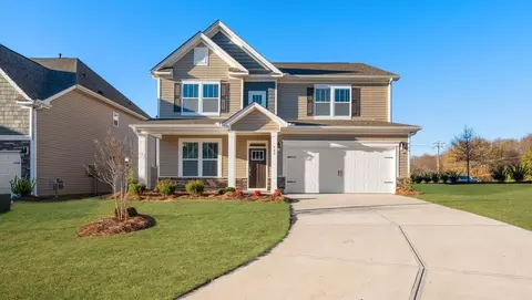 120 Scarlet Leaf Ln, Greenville, SC 29607