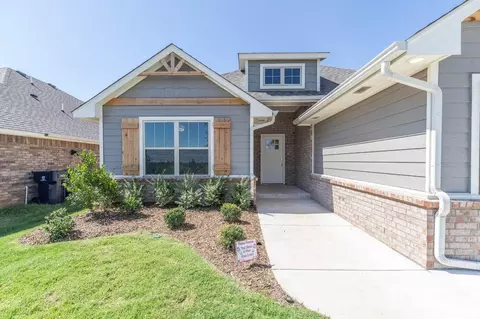 Exterior - 3308 Mangrove Rd, Edmond, OK 73034 photo 40 of 48