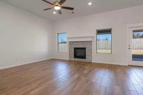Living - 3308 Mangrove Rd, Edmond, OK 73034 photo 18 of 27