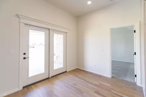 Entry Way - 3308 Mangrove Rd, Edmond, OK 73034 photo 2 of 15