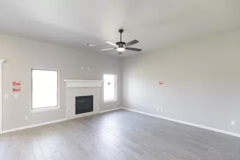 Living - 3308 Mangrove Rd, Edmond, OK 73034 photo 15 of 27