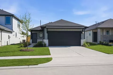 18030 Lasso Mills Dr, Hockley, TX 77447