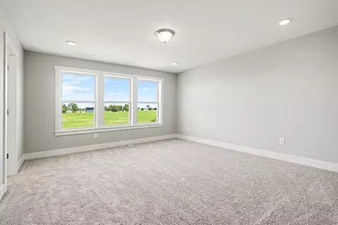 Bedroom - 6281 Comiskey Rd, Stevensville, MI 49127 photo 1 of 8