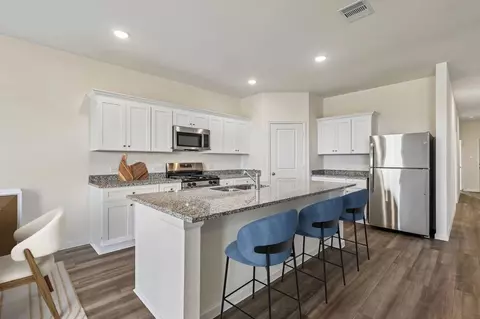 Kitchen - 13112 Bending Creek Trl, Parrish, FL 34219 photo 1 of 3