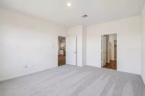 Bedroom - 13112 Bending Creek Trl, Parrish, FL 34219 photo 5 of 6