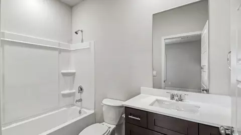 Bath - 550 Edenberg Bnd, Pearl, MS 39208 photo 6 of 9