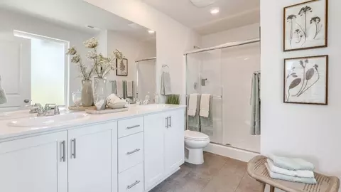 Bath - 3559 SW Hartley Ave, Gresham, OR 97080 photo 6 of 6