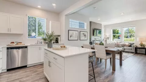 Kitchen - 3559 SW Hartley Ave, Gresham, OR 97080 photo 5 of 5