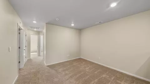 Entry Way - 3559 SW Hartley Ave, Gresham, OR 97080 photo 2 of 4