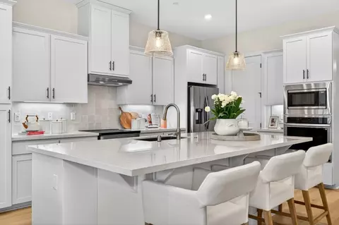 Kitchen - 3924 Currant St, Placer One, CA 95747 photo 15 of 23