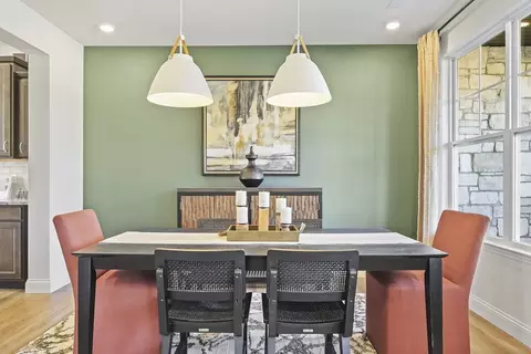 Dining - Everglades Dr, Ashland, MO 65010 photo 1 of 4