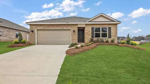5015 Fox Glen Dr, Jackson, MS 39212