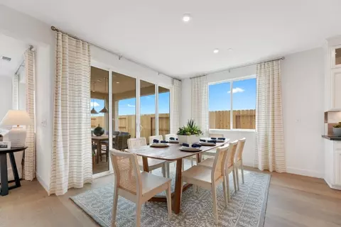 Dining - 1007 Lodge Way, Lincoln, CA 95648 photo 1 of 6