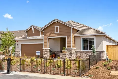 Exterior - 1007 Lodge Way, Lincoln, CA 95648 photo 4 of 13