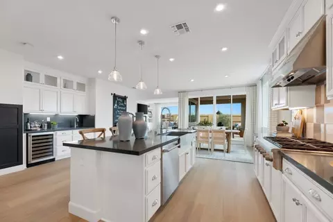 Kitchen - 1007 Lodge Way, Lincoln, CA 95648 photo 5 of 6