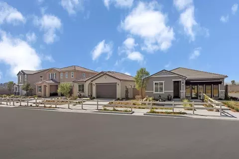 1509 Depaul St, Perris, CA 92571 photo 2