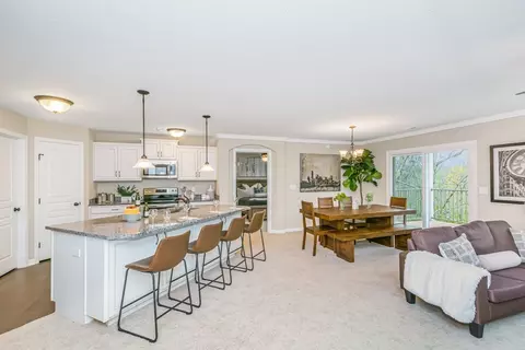Dining - 5306 Madison Pike, Independence, KY 41051 photo 2 of 3