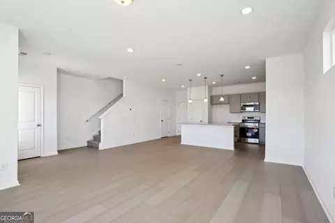 Living - 809 Nova Trl, Riverdale, GA 30274 photo 3 of 6