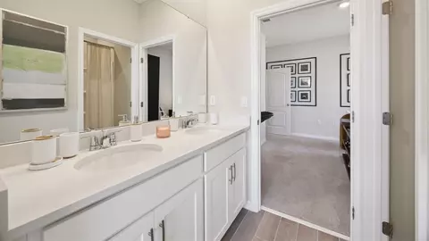 Bath - 288 Conway Ave, Saint Cloud, FL 34771 photo 1 of 5