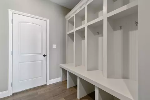 Entry Way - Cambrium Ct., Wentzville, MO 63385 photo 6 of 7