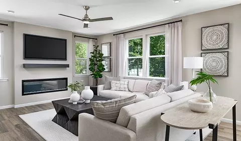 Living - 3068 N Duquesne Way, Aurora, CO 80019 photo 1 of 4