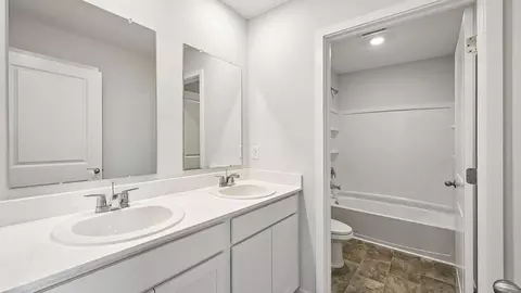 Bath - 8740 Basil Rd NW, Baltimore, OH 43105 photo 3 of 3