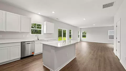 Kitchen - 8740 Basil Rd NW, Baltimore, OH 43105 photo 3 of 5