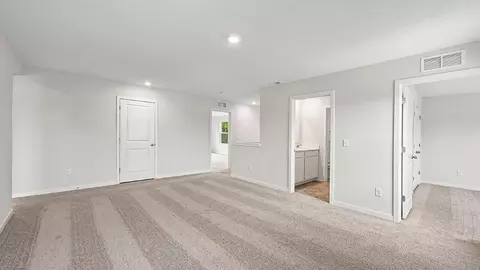 Entry Way - 8740 Basil Rd NW, Baltimore, OH 43105 photo 6 of 6