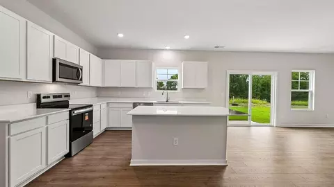 Kitchen - 8740 Basil Rd NW, Baltimore, OH 43105 photo 4 of 5