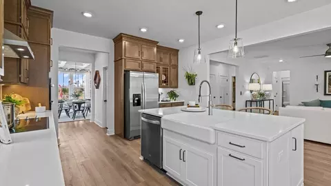 Kitchen - 1022 Devenger Rd, Greer, SC 29650 photo 3 of 8