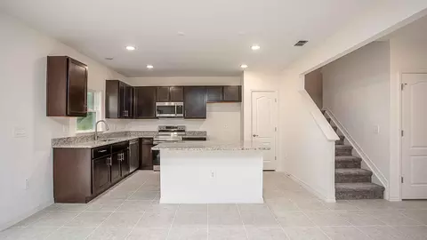 Kitchen - 14055 Spring Hill Dr, Spring Hill, FL 34609 photo 4 of 5