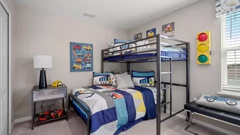 Bedroom - 14055 Spring Hill Dr, Spring Hill, FL 34609 photo 3 of 10