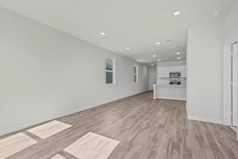Living - 5503 Franklin Hls, Von Ormy, TX 78073 photo 2 of 7