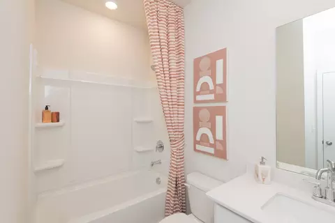 2105 Homer Dr, Monroe, GA 30656