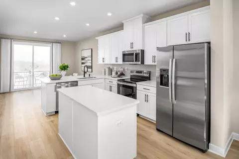 Kitchen - 3018 Eastern Ave NE, Washington, DC 20018 photo 4 of 5